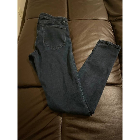 Club Monaco Women's Skinny Jeans 30 inches Dark Wash - Picture 2 of 4